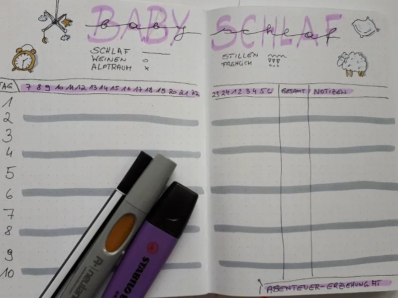 Babyschlaf-Tracker mit violettem Lettering und Textmarkern